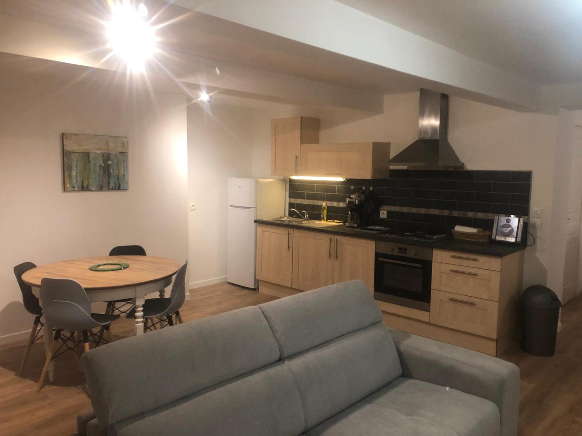 Logement Avec Deux Appartements Sur Deux Etages Wormhout 外观 照片